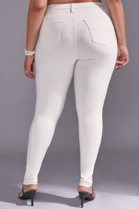 YMI - Junior Plus Size Hyperstretch Skinny Jean